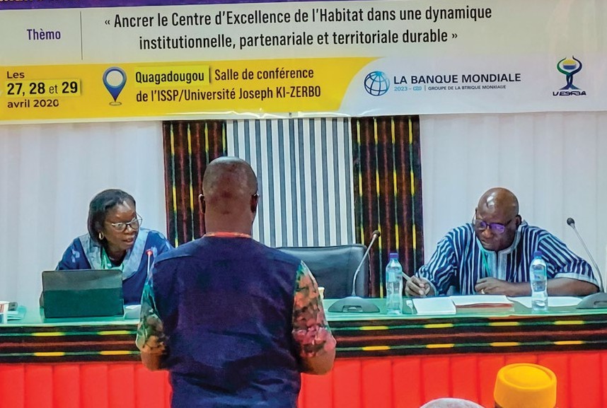 Présidium du panel sur l'appui conseil avec Dr Koko Zebeto HOUEDAKOR du CERVIDA-DOUNEDON